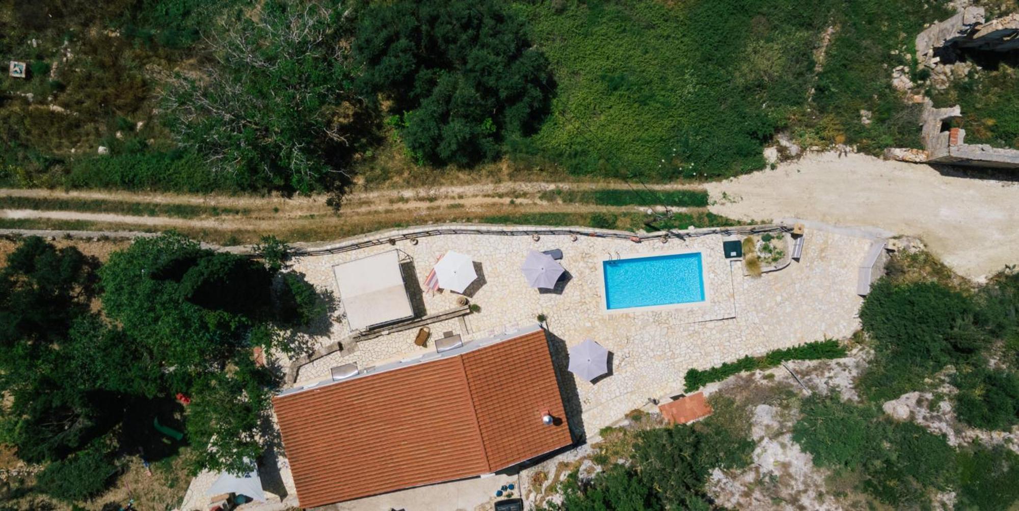 Villa Serenity Vovikes Exterior photo